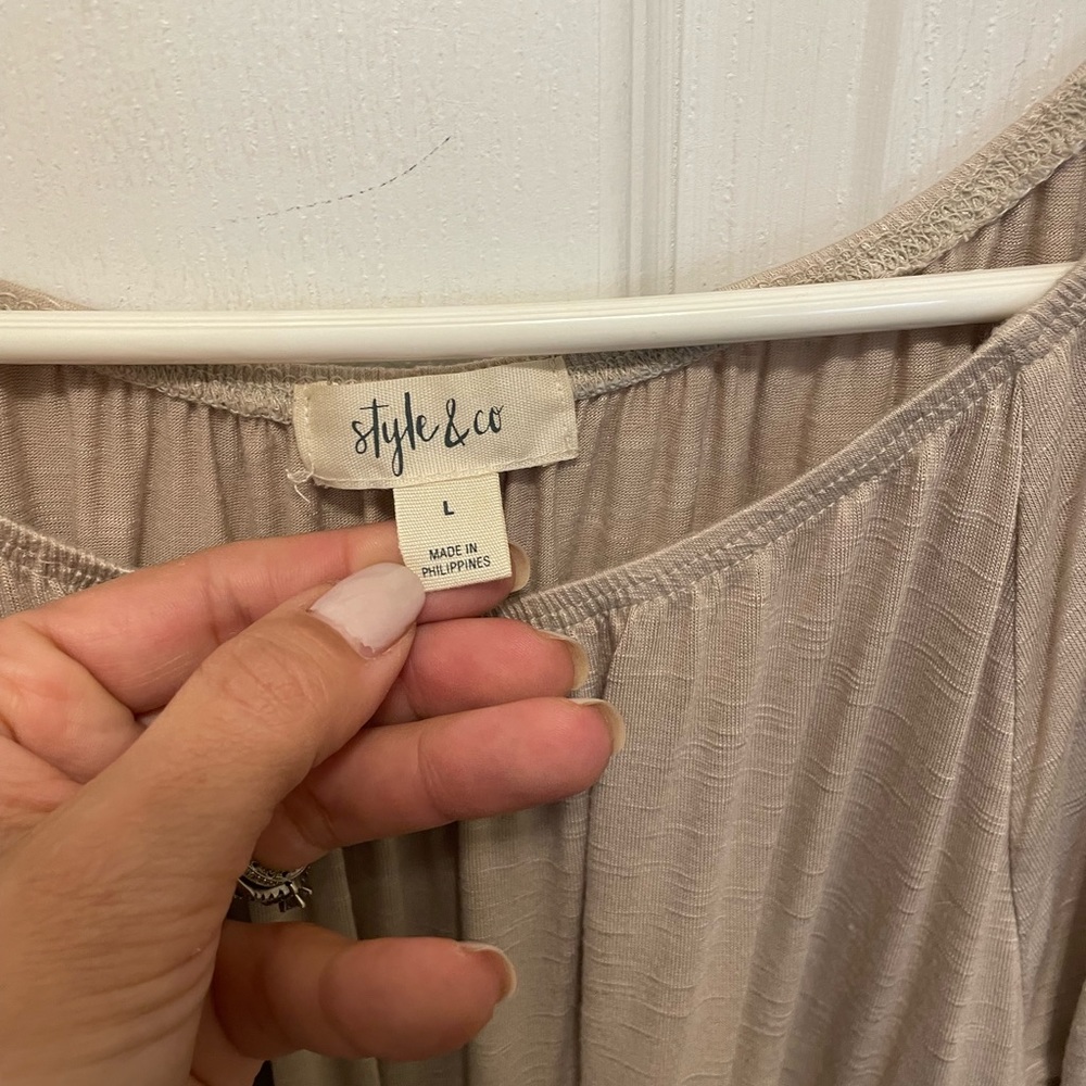 Off shoulder blouse - Picture 2 of 4